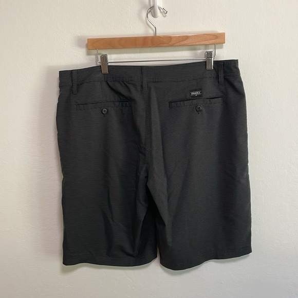 O’Neill Hybrid Shorts Black & Gray Size 36 - Picture 4 of 7